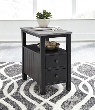Picture of Ezmonei End Table