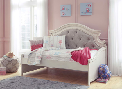 Picture of Realyn Twin Size Bed