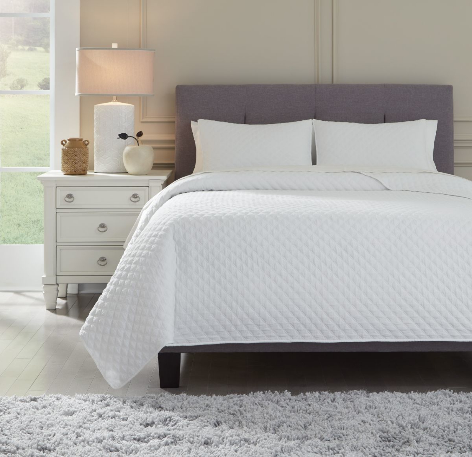 Picture of Ryter King Coverlet Set