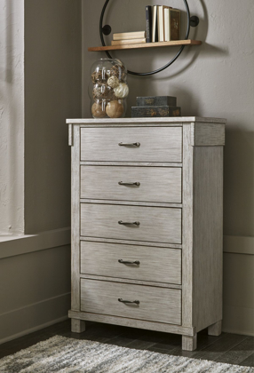 Picture of Hollentown Chest of Drawers