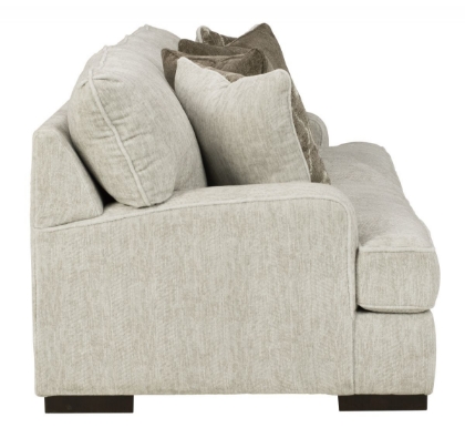 Picture of Alesandra Sofa