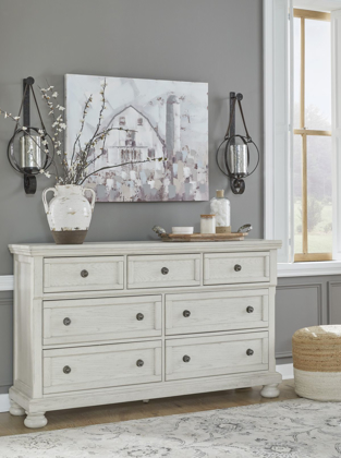 Picture of Robbinsdale Dresser