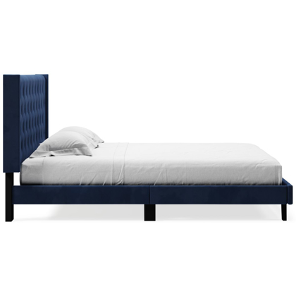 Picture of Vintasso King Size Bed