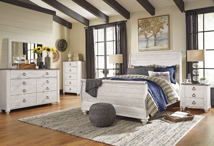 Picture of Willowton 5 Piece Queen Bedroom Group