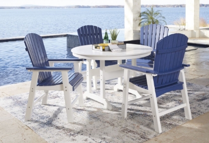 Picture of Crescent Luxe Outdoor Dining Table