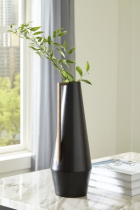 Picture of Pouderbell Vase
