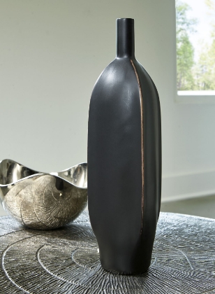 Picture of Rhaveney Vase