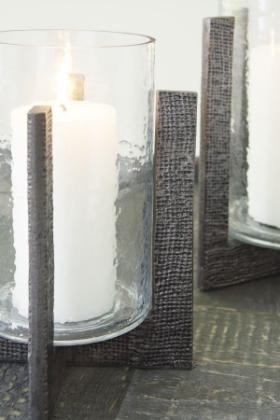 Picture of Garekton Candle Holder Set