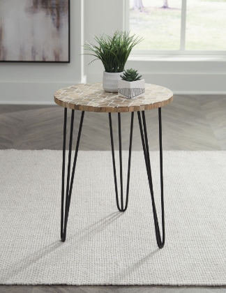 Picture of Drovelett Accent Table