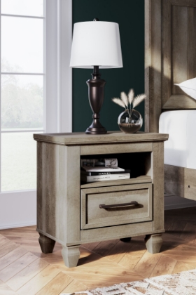 Picture of Yarbeck Nightstand