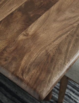 Picture of Isanti Dining Table