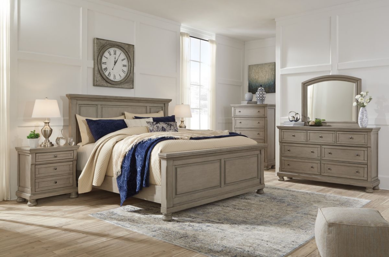 Picture of Lettner 5 Piece King Bedroom Group