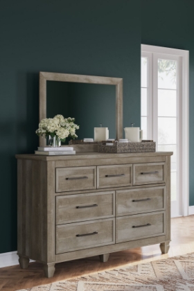 Picture of Yarbeck Dresser & Mirror