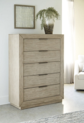 Picture of Hennington Chest of Drawers