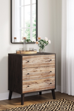 Picture of Lannover Chest of Drawers