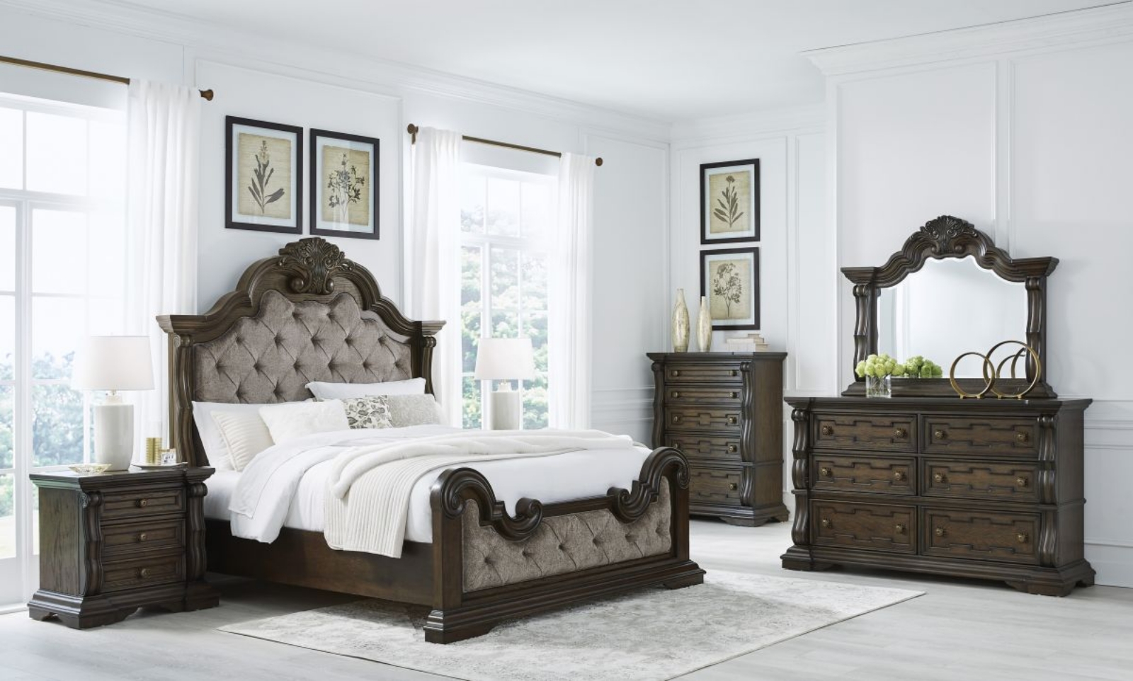 Picture of Maylee Queen Bedroom Group