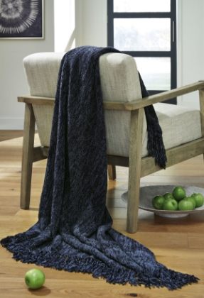 Picture of Tamish Throw Blanket