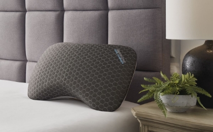 Picture of Zephyr 2.0 Curve Pillow