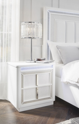 Picture of Chalanna Nightstand