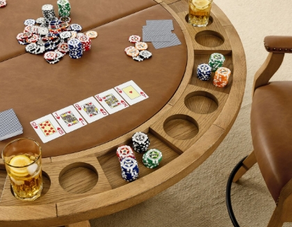 Picture of Rylie Counter Height Gaming Table & 4 Stools