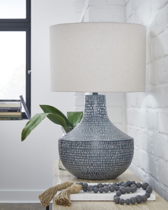 Picture of Schylarmont Table Lamp