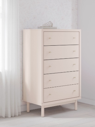 Picture of Wistenpine Chest of Drawers