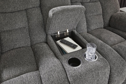 Picture of Foreside Reclining Loveseat