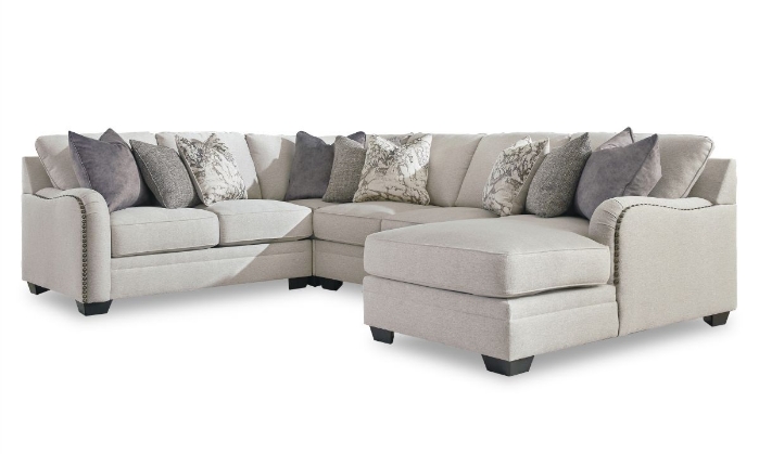 Picture of Dellara Sectional