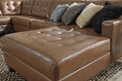 Picture of Baskove Sectional