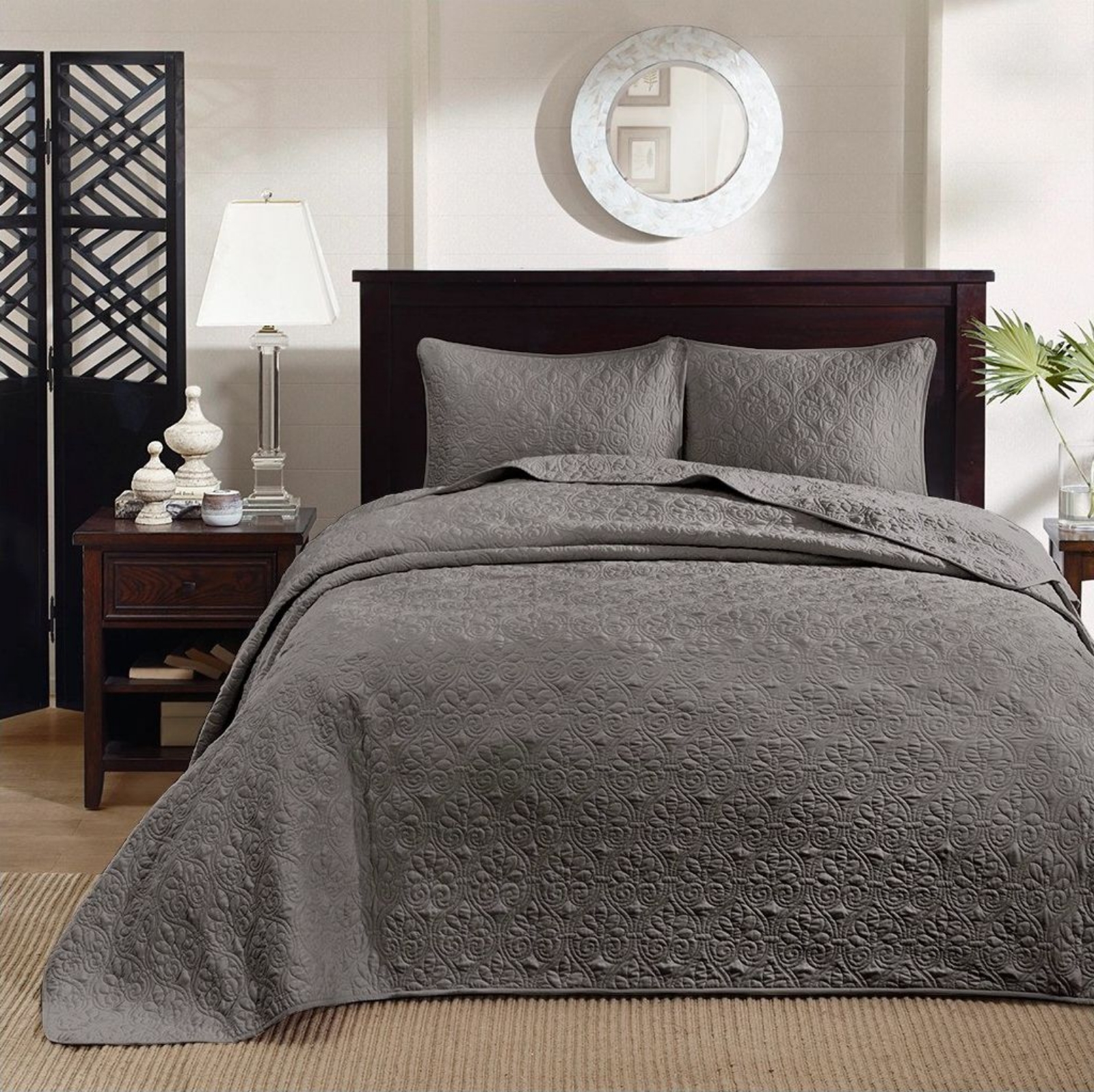 Picture of Quebec Full Bedspread Set