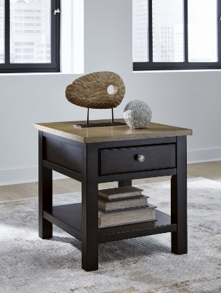 Picture of Drazmine End Table