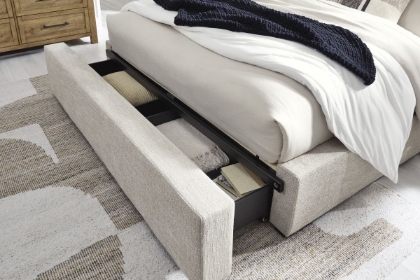 Picture of Kristiland King Size Bed