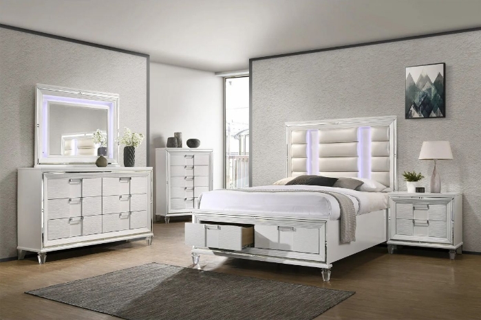 Picture of Twenty Nine 5 Piece Queen Bedroom Group