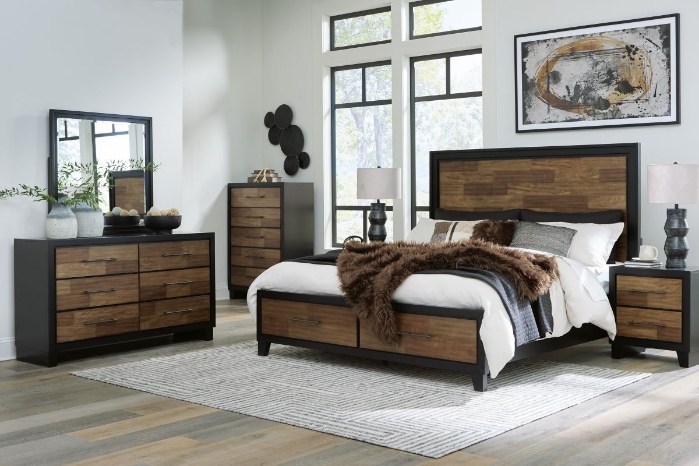 Picture of Kraeburn Queen Bedroom Group