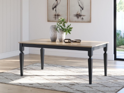 Picture of Plazaton Dining Table