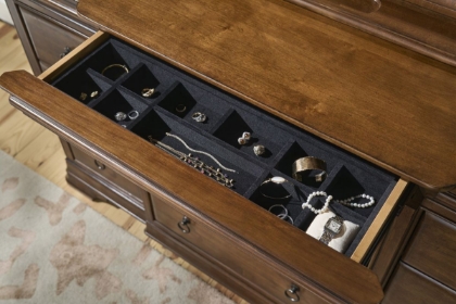 Picture of New Lou Dresser