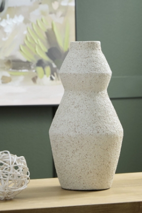 Picture of Dawthorne Vase