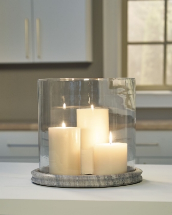 Picture of Saskia Candle Holder