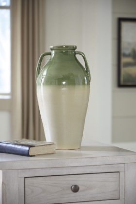 Picture of Andorbury Vase