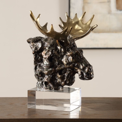 Picture of Moose Bust Sculpture