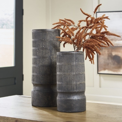 Picture of Beninworth Vase